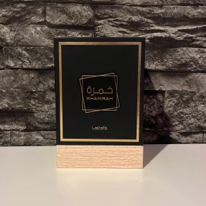 Latafa khamrah  - Använd kanske 2 gånger 100ml EDP Köpt för 550kr