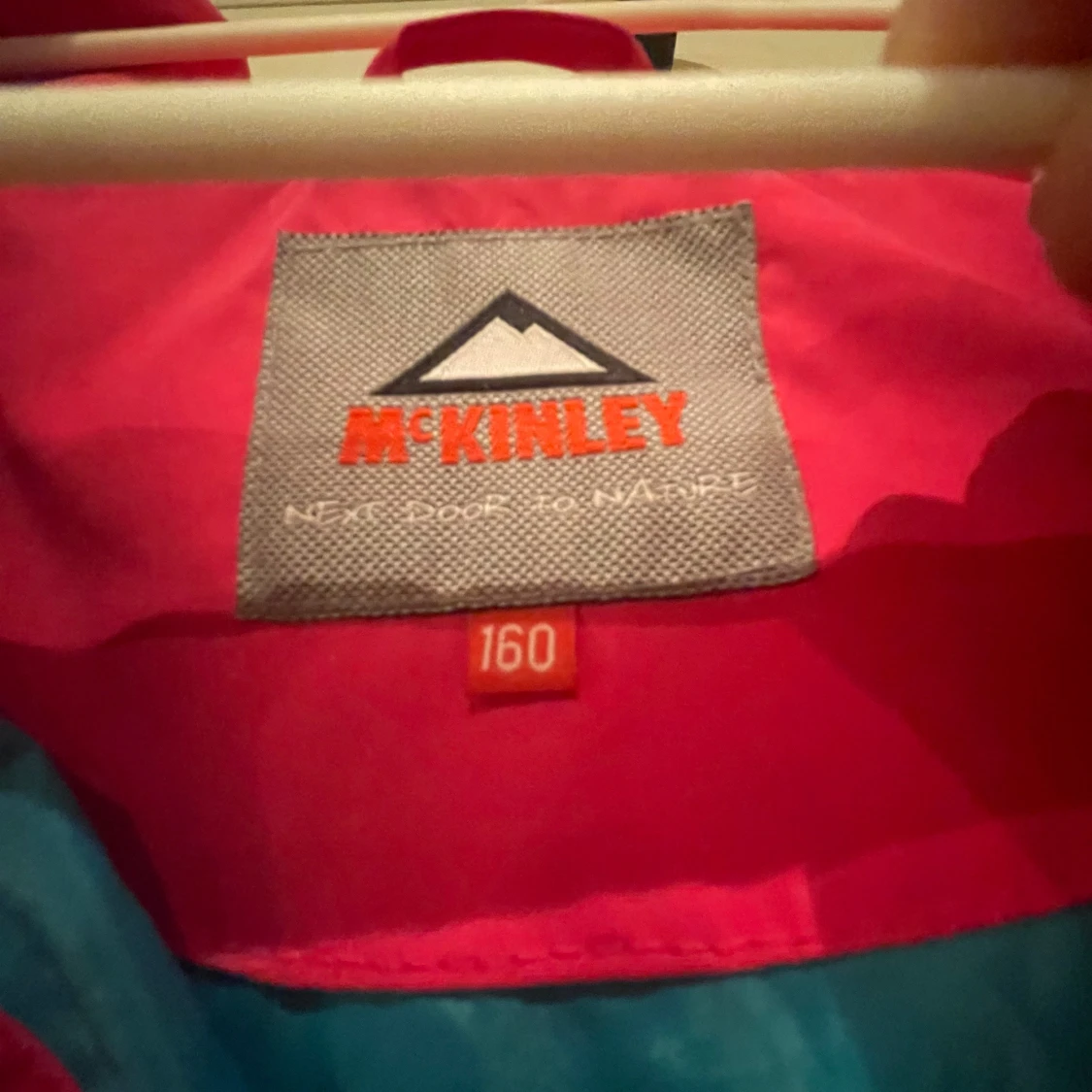 Färgglad vindjacka från McKinley - 91