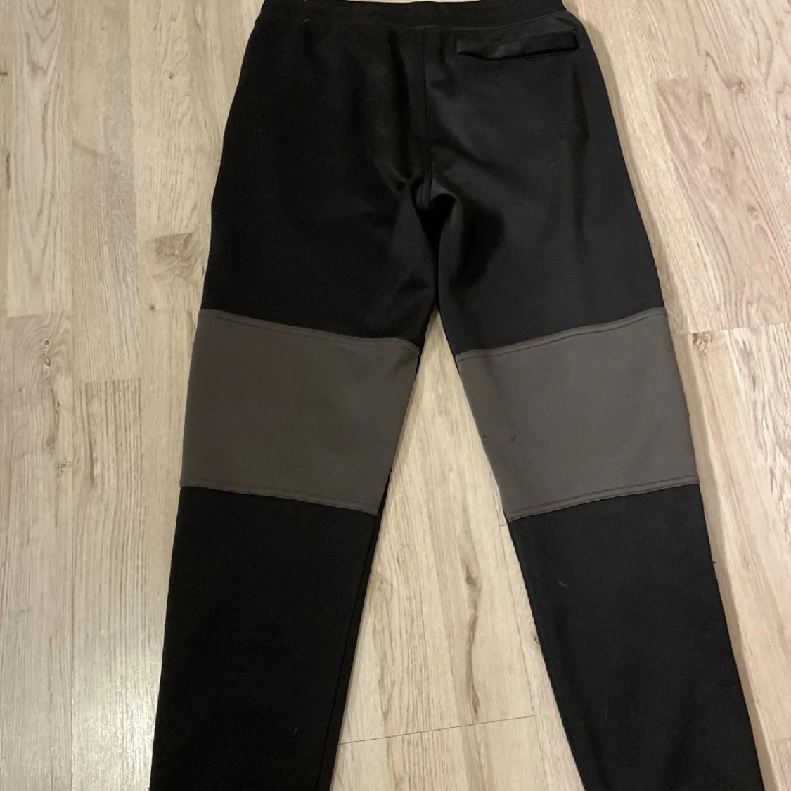 Svarta mjukisbyxor från Nike - 90