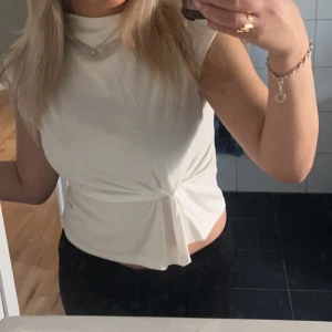 Topp med knyte - Fint skick