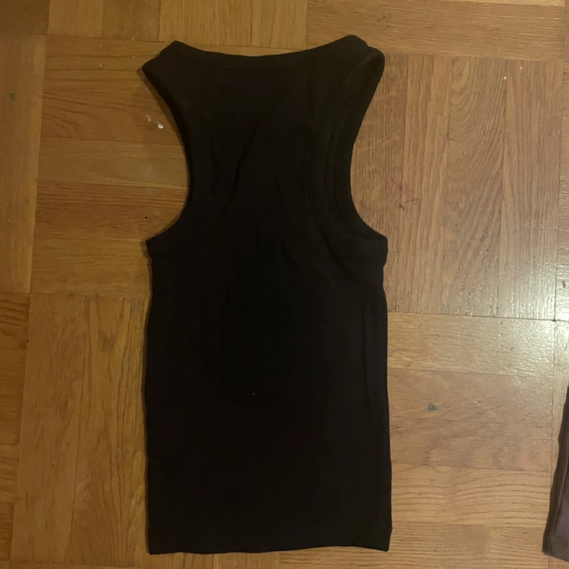 Svart ärmlös topp från bikbok - 90