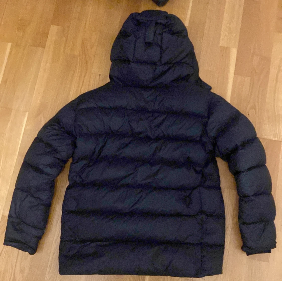 Sail racing puffer - 93