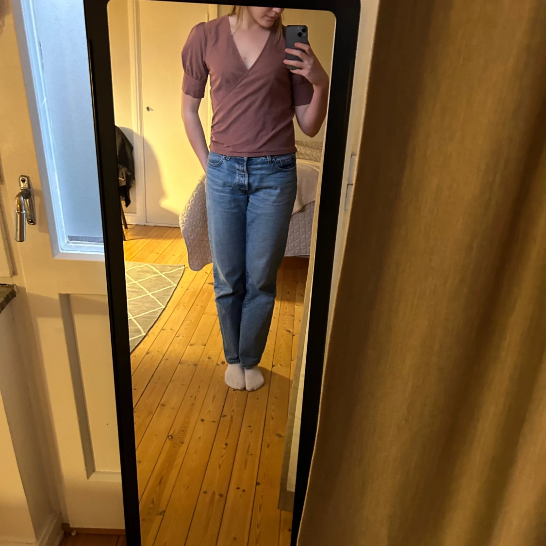 Lila omlottopp från Neo Noir