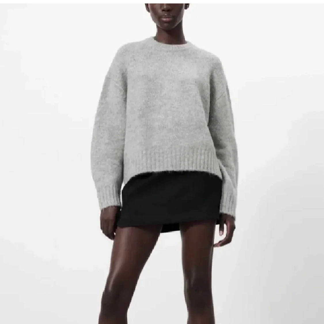 Grå stickad tröja från Zara - 90