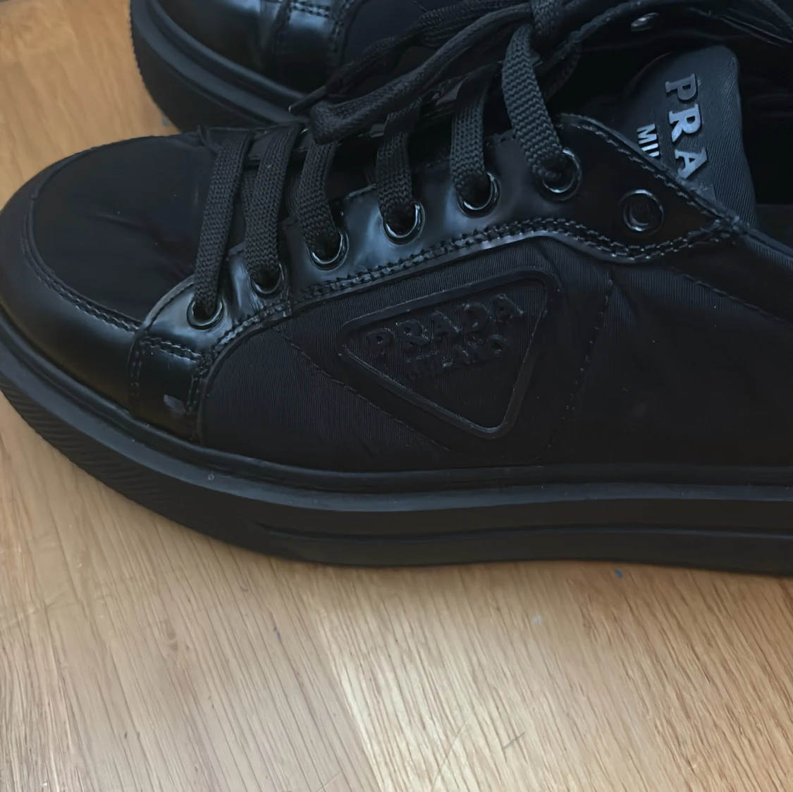 Prada skor andvända - 90