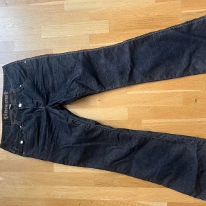 Timeout jeans  - Bootcut lågmidjade 