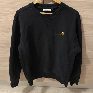 Carharrt sweatshirt - Säljer min Carharrt sweatshirt i storlek S  Hör av dig vid frågor