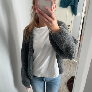 Storlek xs/s - Kofta från Lindex 