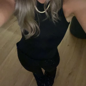 Body - Svart body, inga defekter 