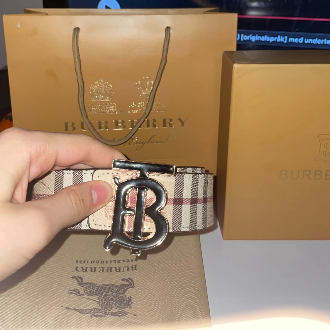 BURBERRY BÄLTE  - 90