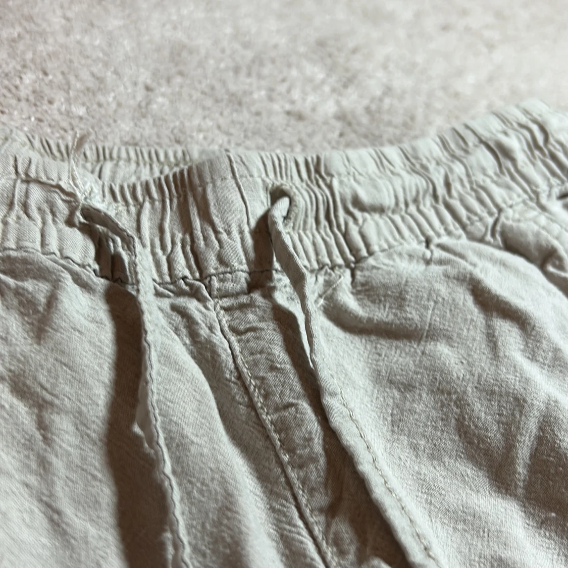 Beige byxor från 157 - 93