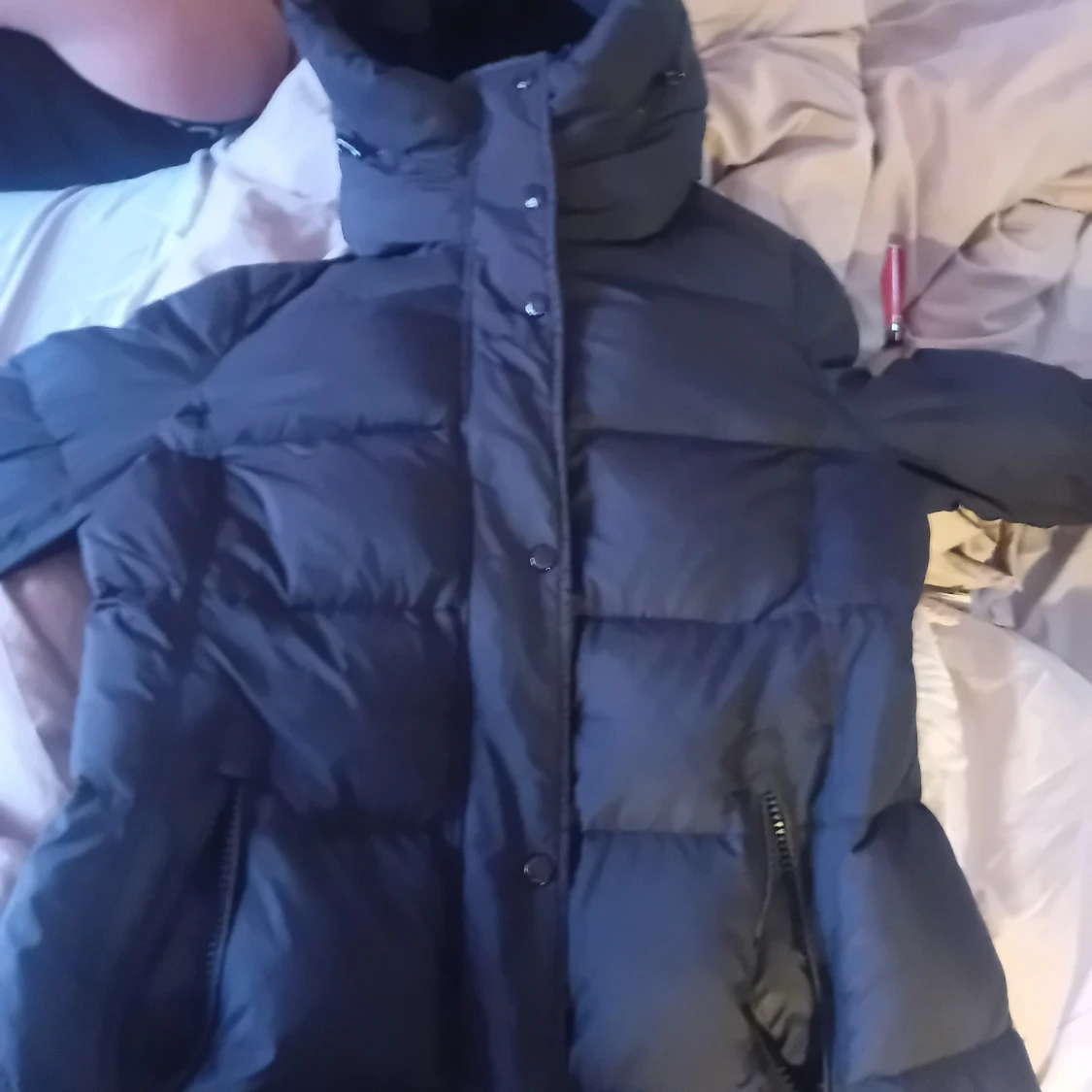 Svart dunjacka från Rockandblue - 90