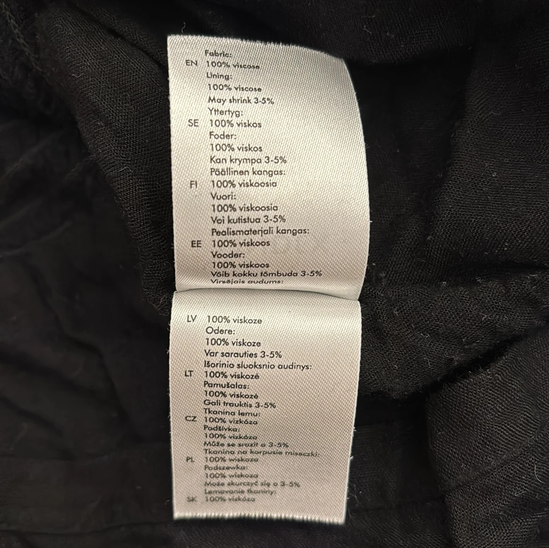 Svart kjol från Lindex - 92