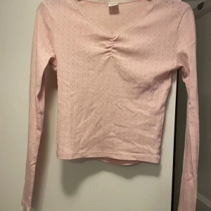 Rosa topp - Använd någon enstaka gång, storlek 146/152