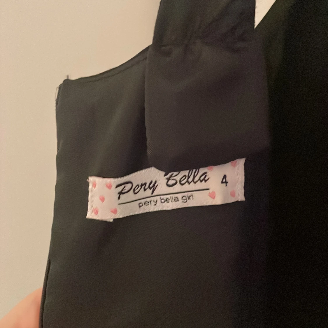 Svart och vit långklänning från Pery Bella - 92