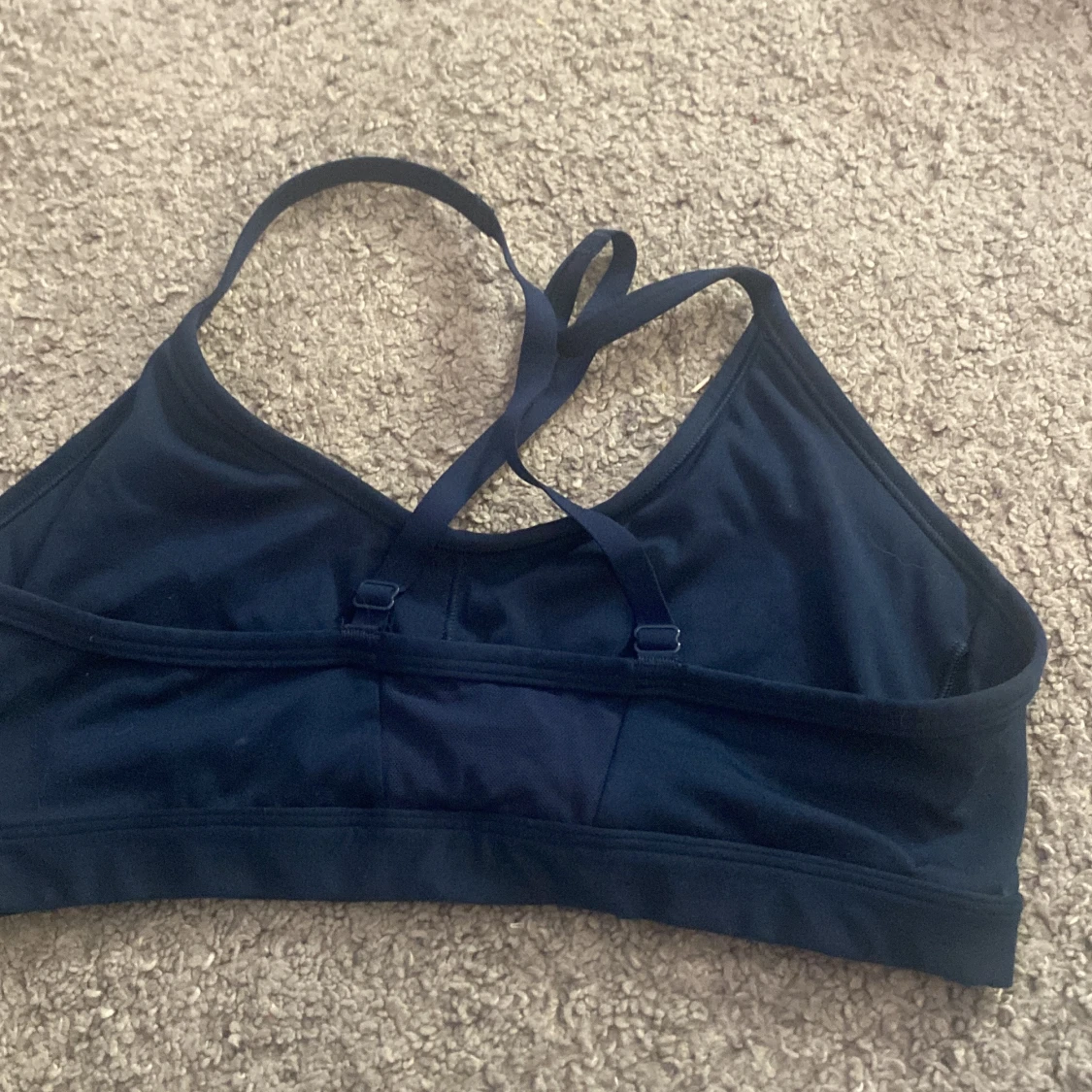 Mörkblå sporttopp från Gymshark - 90