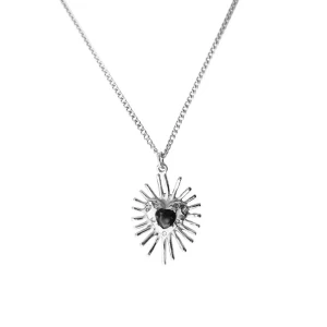 Halsband coolt - Säljer detta super fina och coola halsband från WOS ( rostar inte ). Halsbandet är i nyskick 🩷🦄