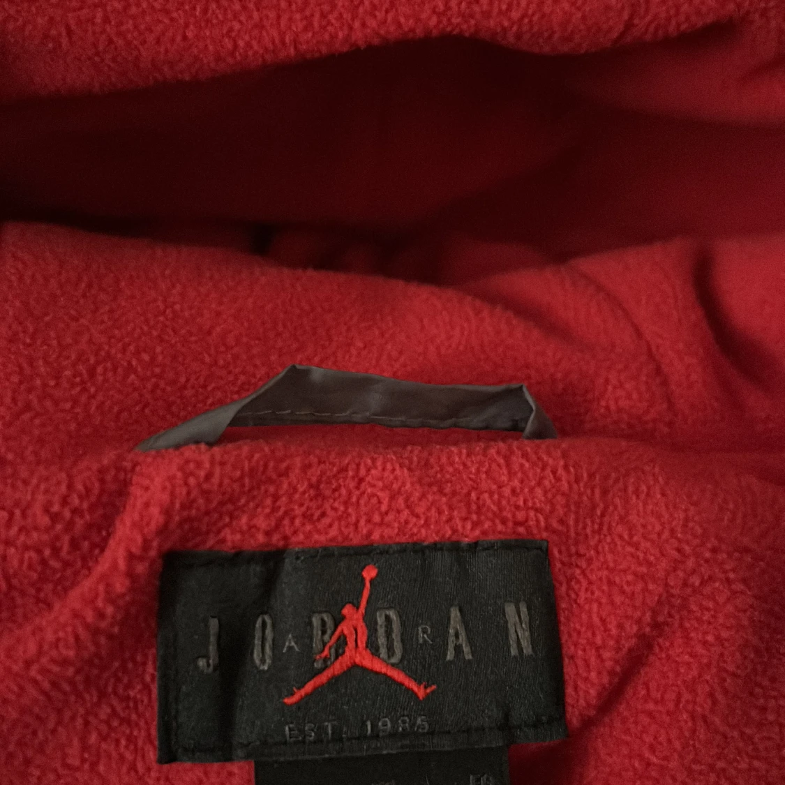 Svart pufferjacka från Nike - 4