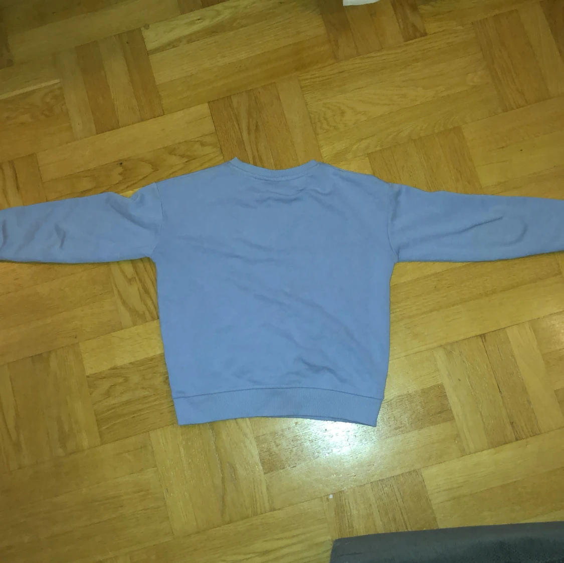Blå sweatshirt från Reaction - 1