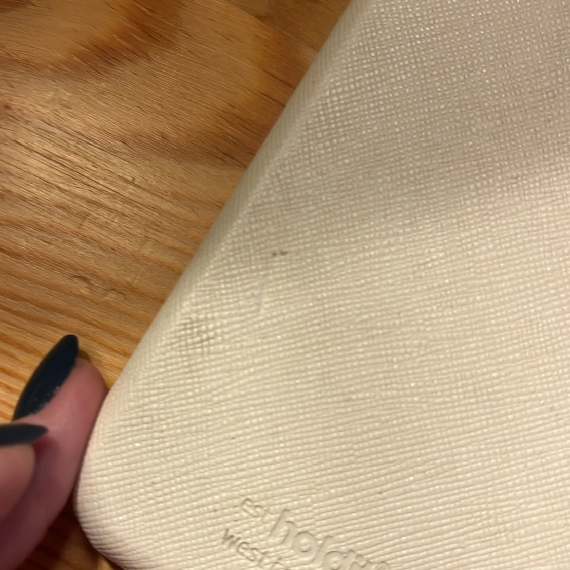 Vit mobilskal från Holdit - 3