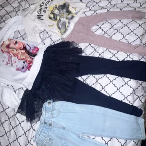 Barnbyxor i olika stilar - Dm om du är intresserad🌸