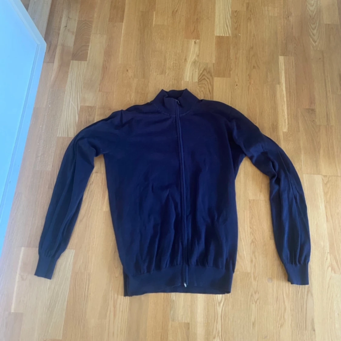 John Henric full zip