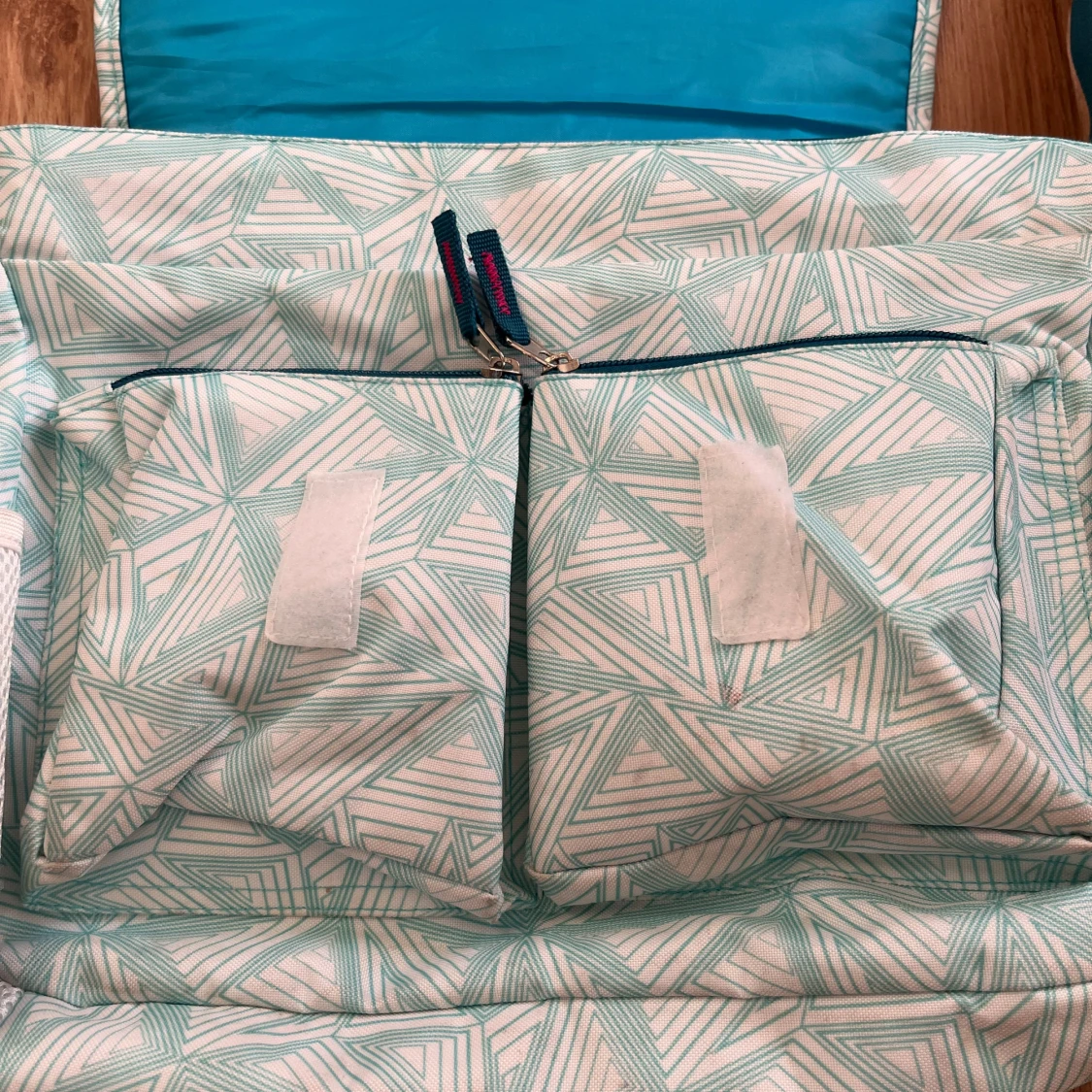 Mönstrad axelväska med justerbar rem - 92