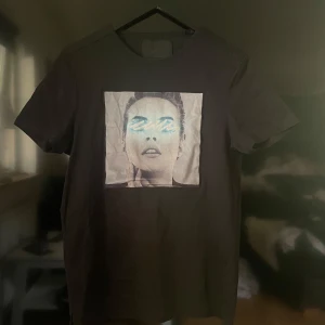 Limitato T-shirt  - Sjukt snygg limitato T-shirt i väldigt bra skick🙌🏻 
