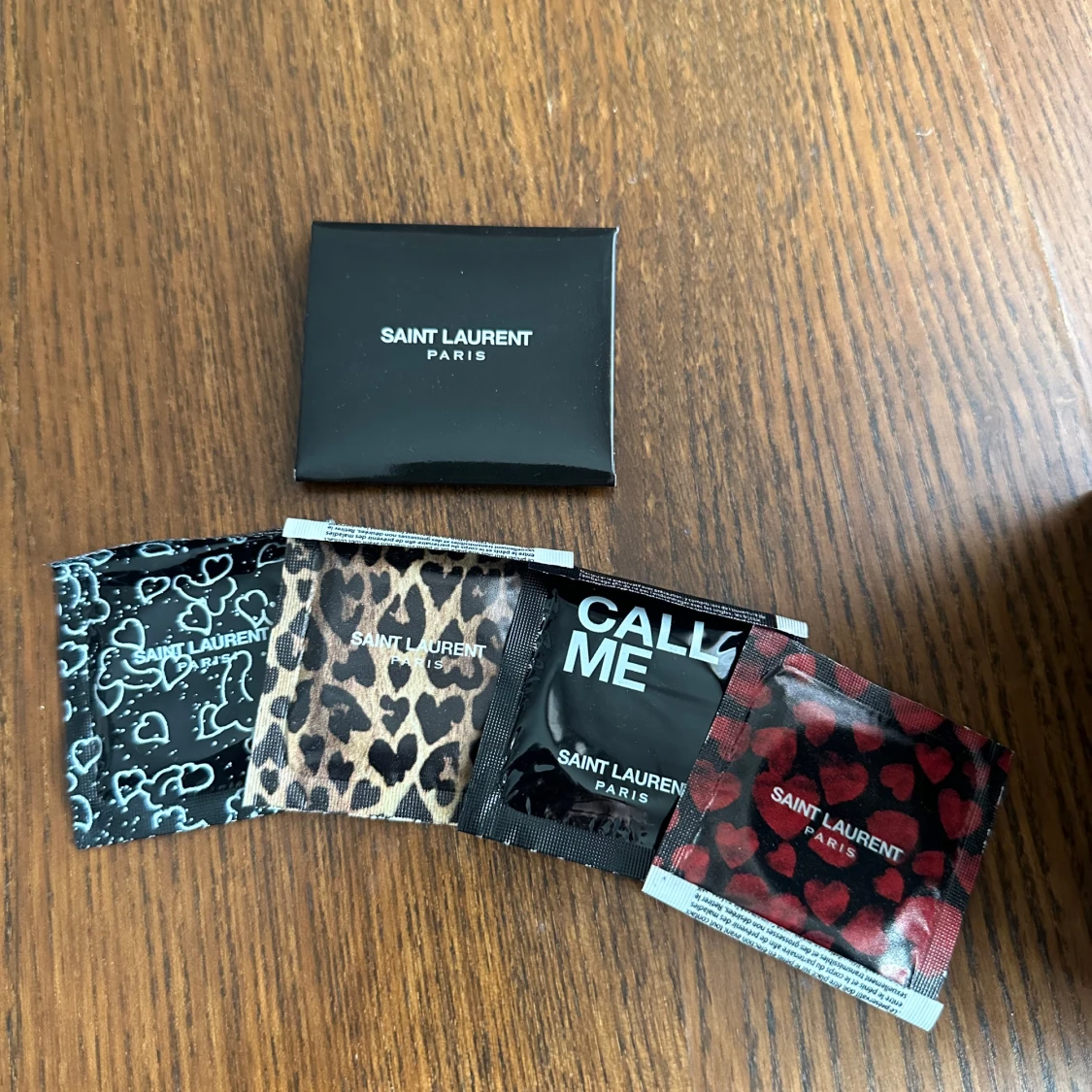 Saint Laurent Kondomer 