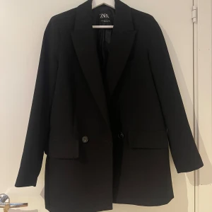 Svart oversized blazer - Jättefin svart oversized blazer!🥰