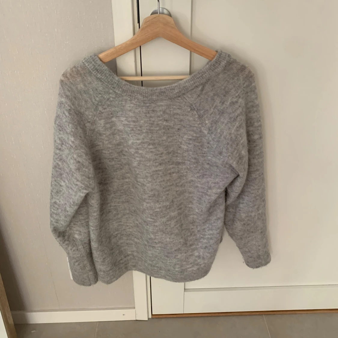 Grå tjocktröja i alpacka och ull - 91