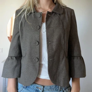 Trekvartsärmad jacka - Trekvartsärmad jacka i väldigt bra skick.🩷