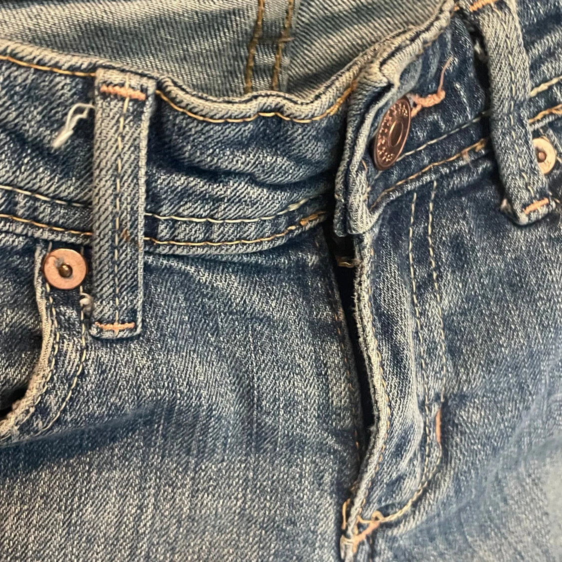 Blå jeansshorts med knappar - 92