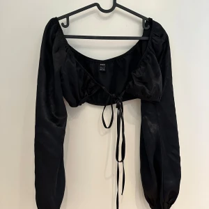 Shein- blus  - Satin blus 