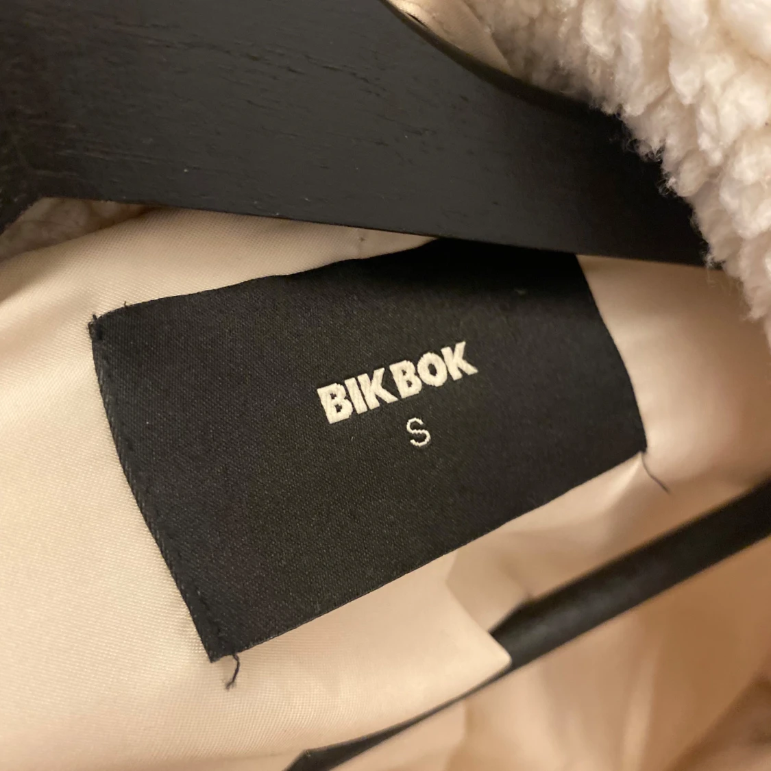 Teddyjacka från bikbok  - 91