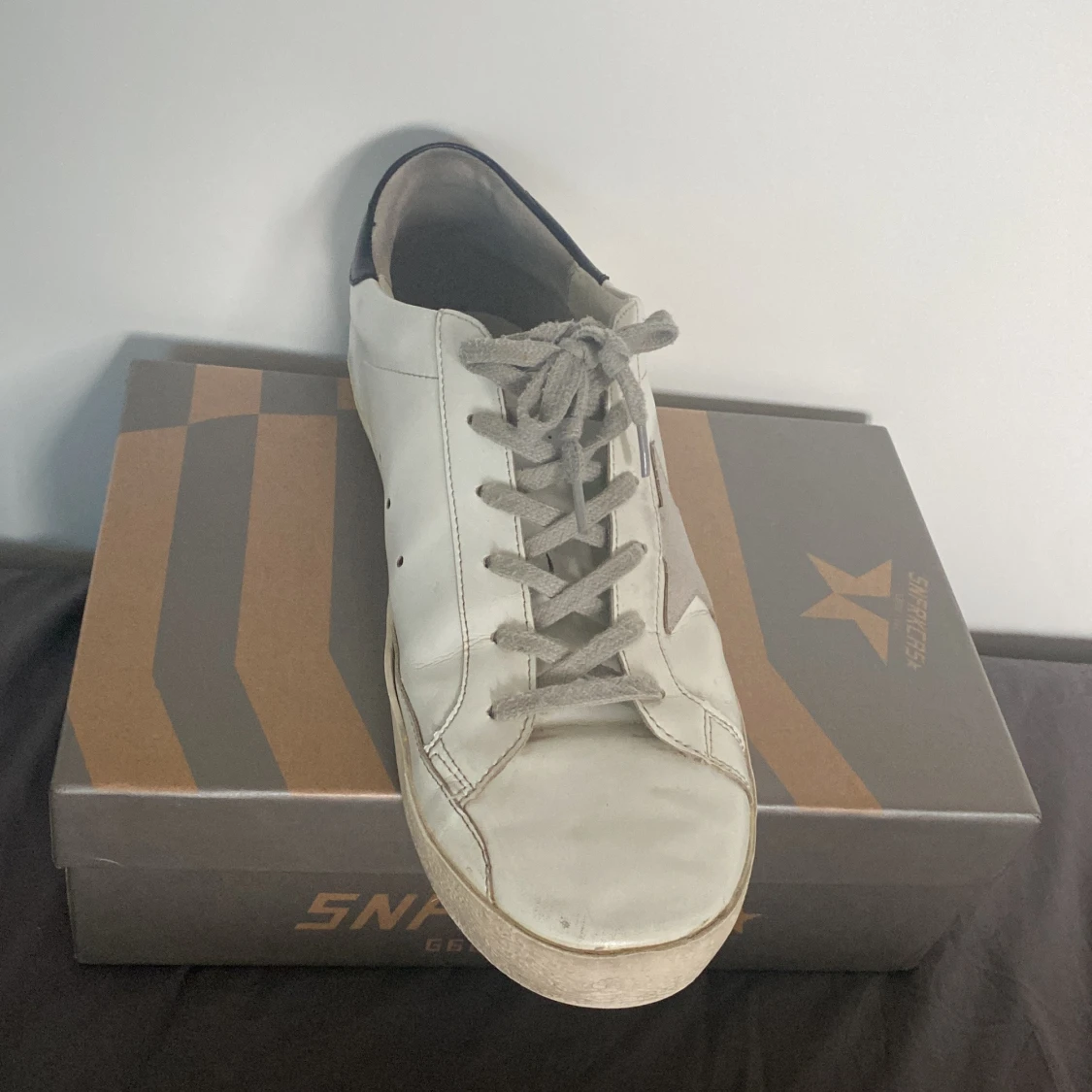  Vita Golden Goose skor - 90