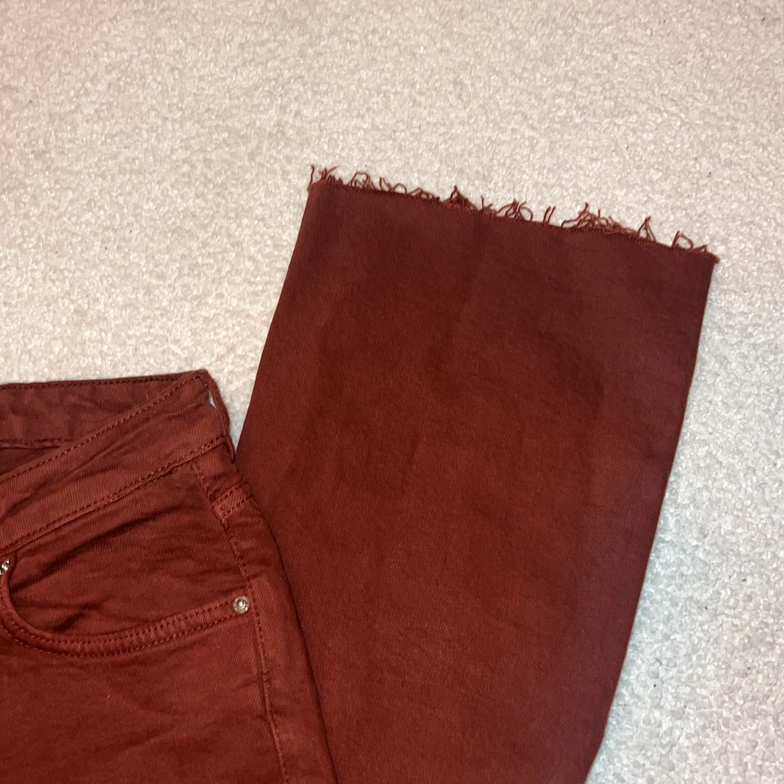 Mörkrösa bootcut jeans❤️ - 90