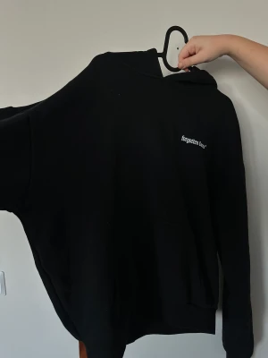 Forgotten faces - Använd 1 gång, strl M.