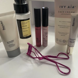 Smink och hudvård - Beutyact primer, mer än hälften kvar, singelslem hälften kvar, ögonfransböjare, beutyact conceler helt ny, 2 läppprodukter från bodyshop nästan nya och facecream nästan ny. Köp för 85 kr och få med allt detta 