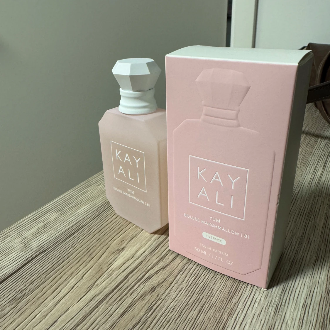 Kayali Yum marsmwllow Eau de Parfum