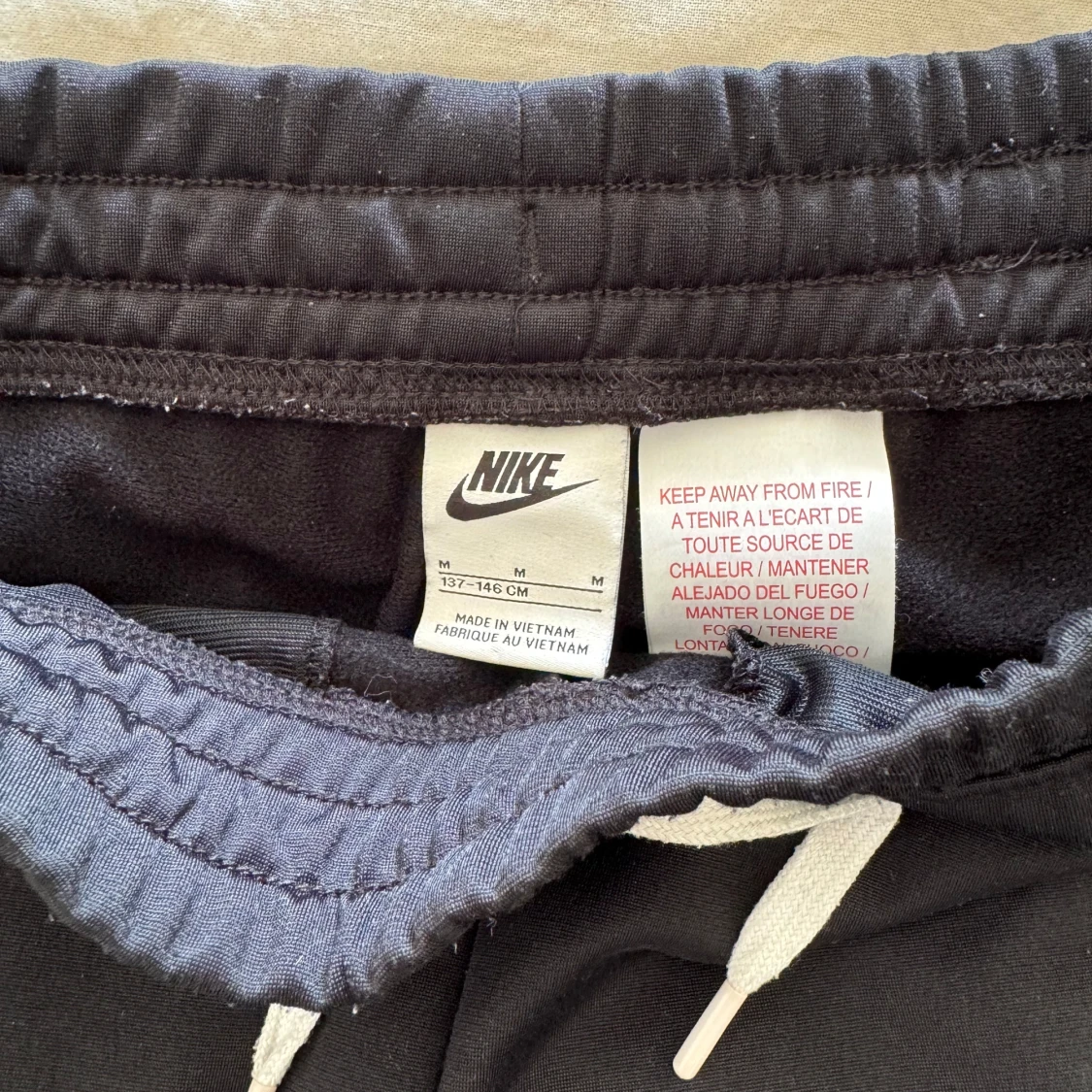 Svart träningsset från Nike - 91