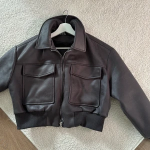 Zara bomberjacka  - Bra skick 