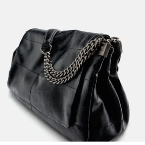 Zara väska - Bra rymlig zara väska