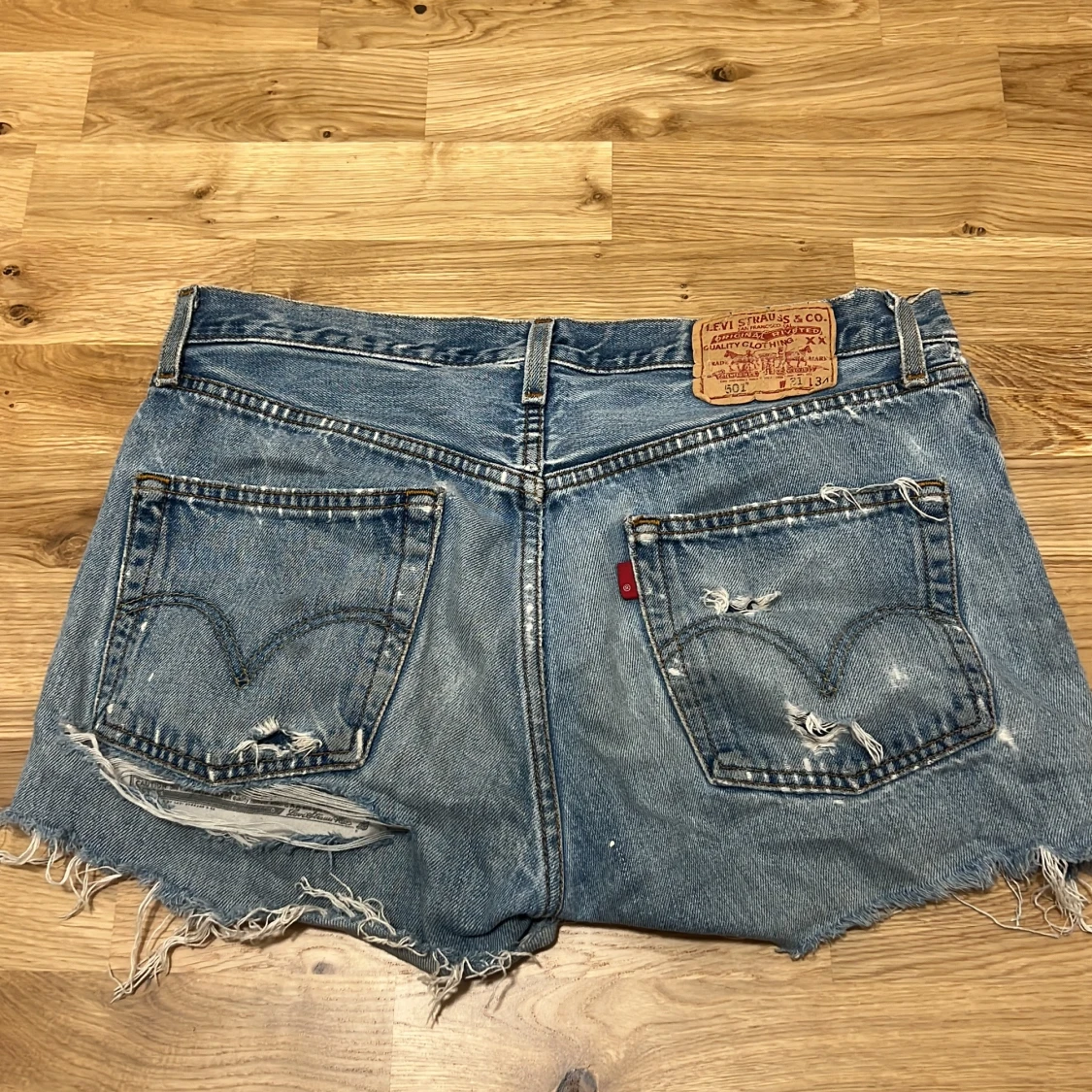 Levis shorts  - 90