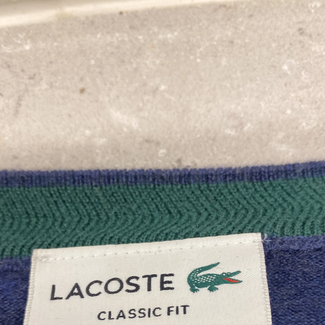 lacoste sweatshirt - 90