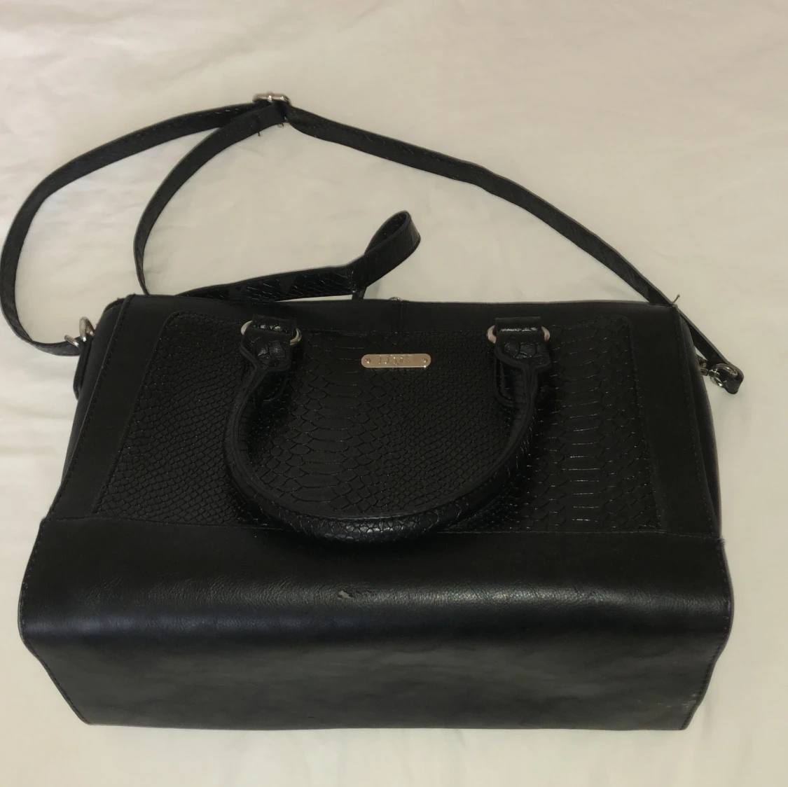 Svart väska 
