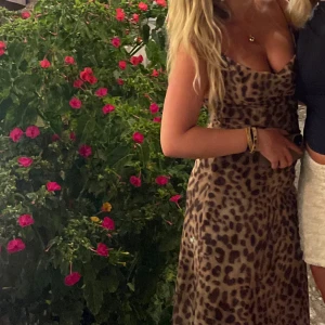 Leopard klänning  - Jätte snygg leopard klänning ❤️