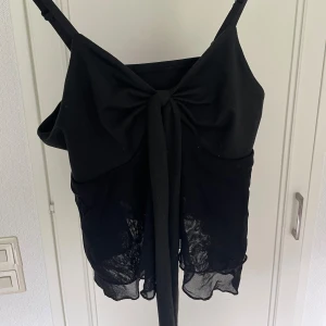 Svart topp - Så fin som inte kommer till användning längre❤️