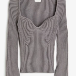 Ribbad tröja - Jättefin tröja som inte alls är använd många gånger❤️