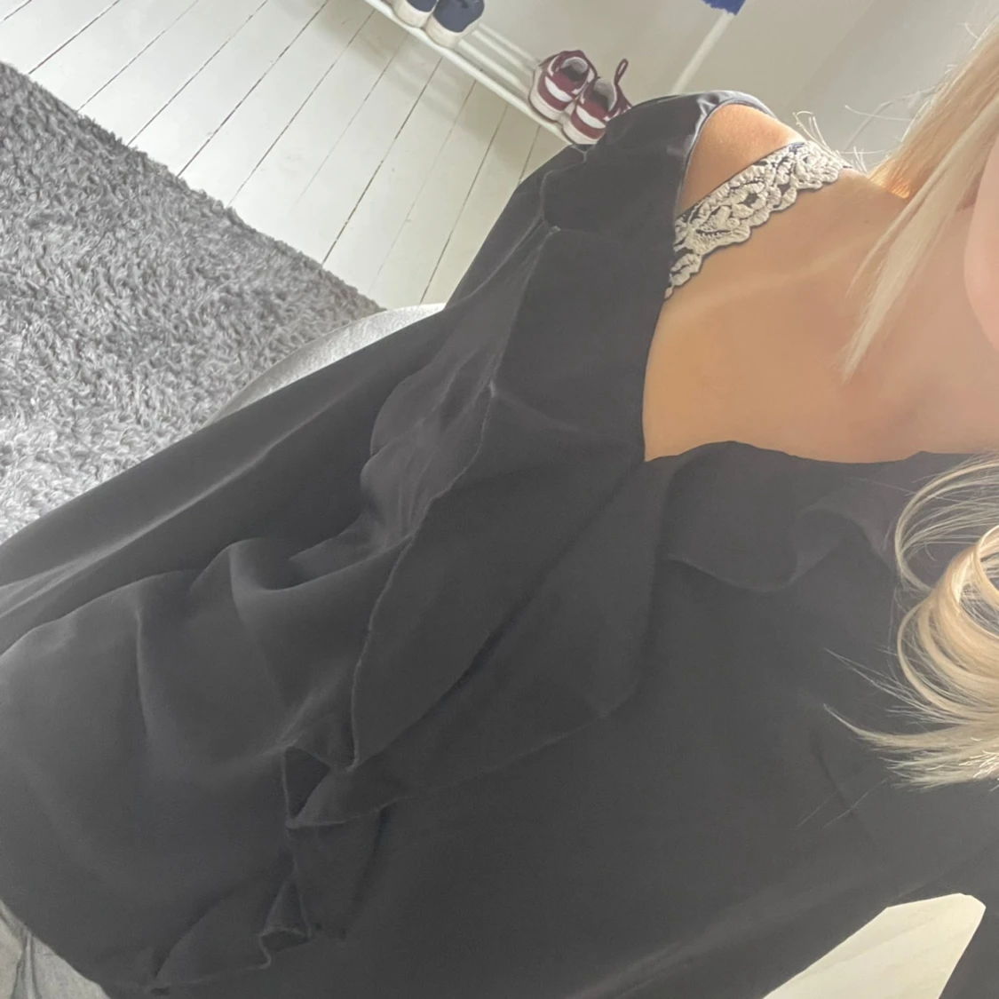 Jättefin volangblus - 90